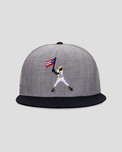 Gorra con bandera oscilante de Clemente