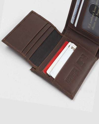 Flag Man Scorebook Bifold Wallet - Atlanta Braves - Baseballism Online