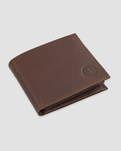 Flag Man Scorebook Bifold Wallet - Chicago Cubs - Baseballism Online